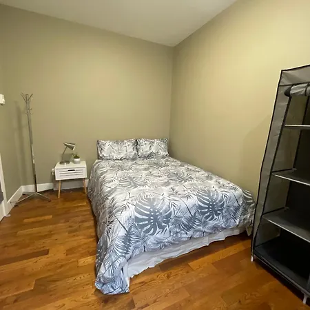 Guest Room With Private Bath In Langford Victoria Exterior photo